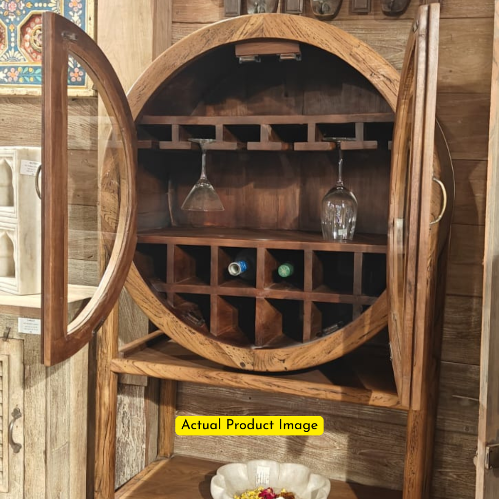 Handcrafted Devansé Teak Reserve